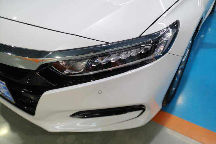 Used Honda Accord 2018 260TURBO Luxury Edition China V Emission Standard
