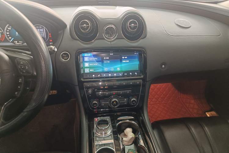 Used Jaguar XJ 2016 XJL 3.0 SC Two-Wheel-Drive Elegant Business Edition
