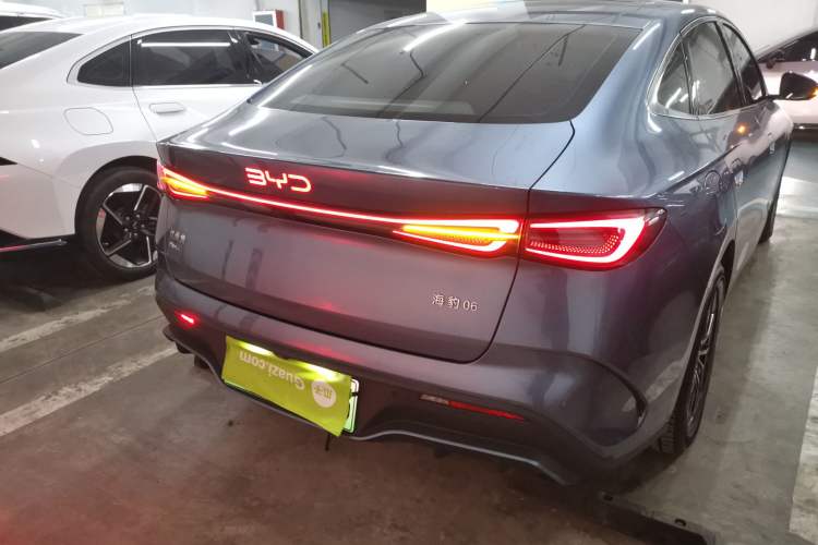 Used BYD Seal 06 New Energy 2024 DM-i 120KM Luxury Model
