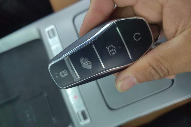 Used BYD Han L 2025 DM-p Four-Wheel-Drive LiDAR Flagship Model
