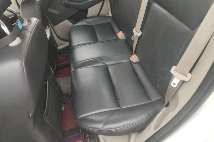 Used Ford Focus 2015 Sedan 1.6L Automatic Comfort Model
