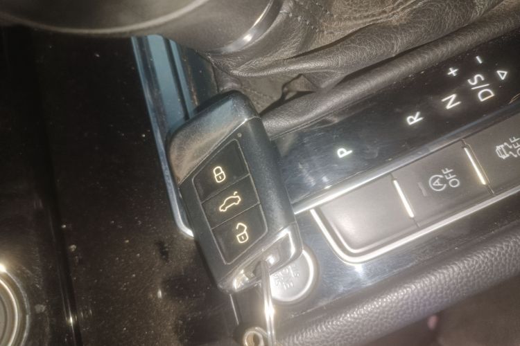 Used Volkswagen Magotan 2017 330TSI DSG Luxury Model