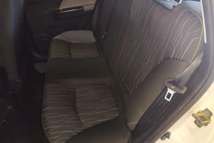 Used Oshan Benni E-Star 2021 National Edition Colorful Model (Fast-Charging Version) Lithium Iron Phosphate (31.95 kWh)
