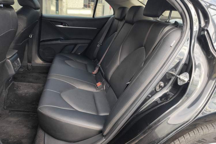 Used Toyota Camry 2019 2.0G Luxury Edition China VI Standard
