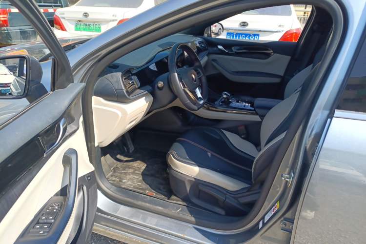 Used BYD Qin PLUS 2021 DM-i 55KM Prestige Model