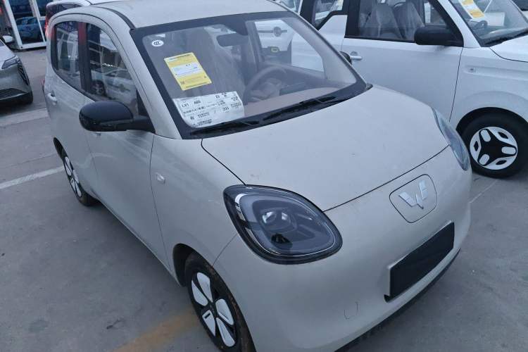 Used Wuling Hongguang MINIEV 2025 Four-Door Version Advanced Edition
