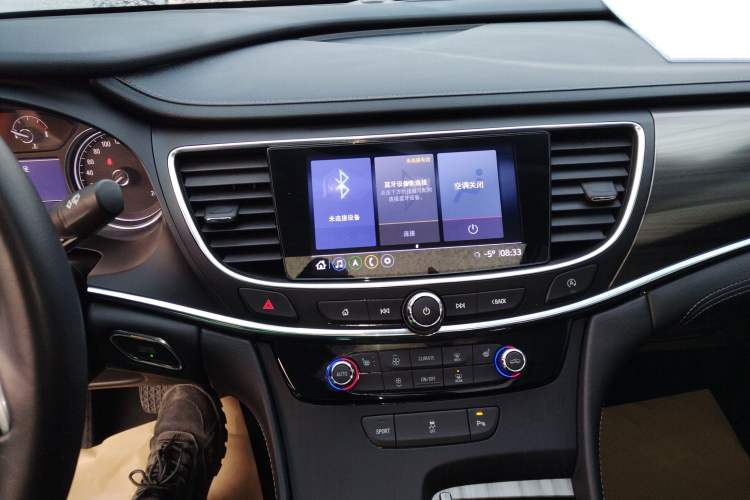 Used Buick LaCrosse 2022 652T Luxury Version
