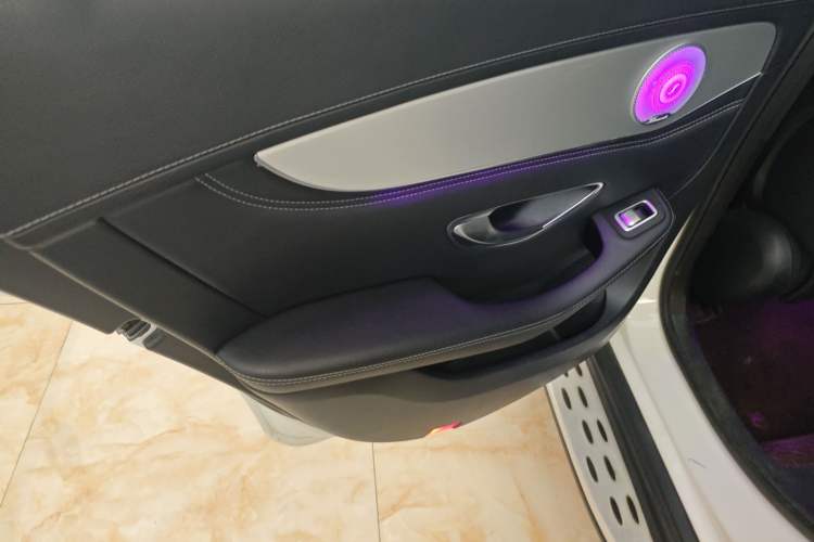 Used Mercedes-Benz GLC 2016 GLC 200 4MATIC
