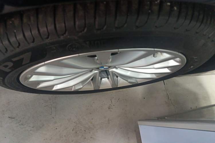 Used BMW 5 Series 2020 525Li Luxury Package