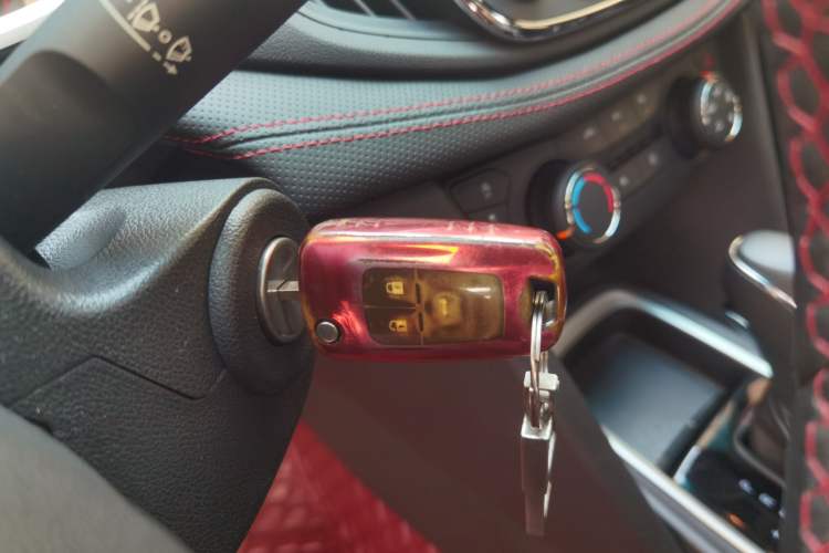 Used Chevrolet Monza 2019 RS 330T Automatic Comfort Edition China VI Standard
