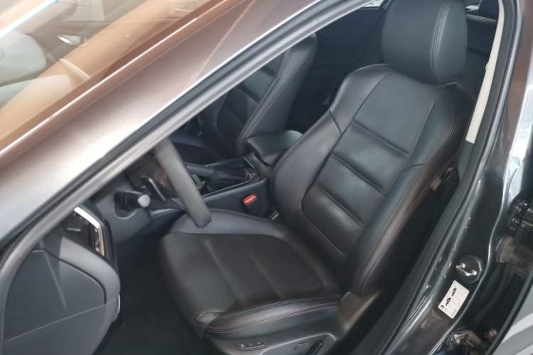 Used Mazda Atenza 2014 2.5L Blue Sky Prestige Edition
