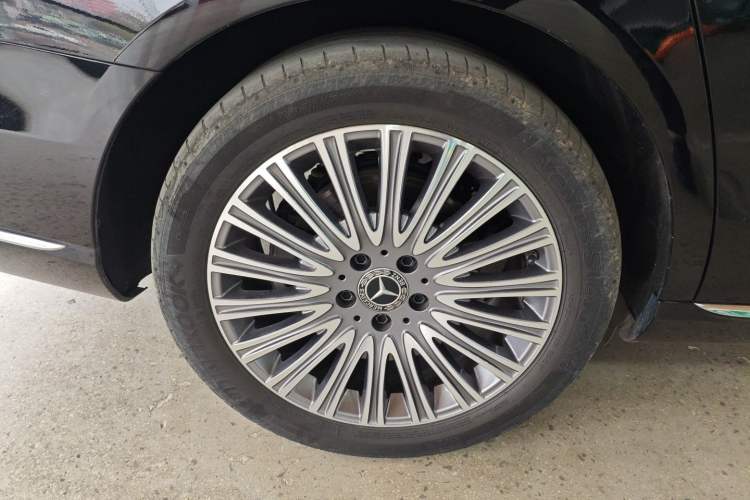 Used Mercedes-Benz E-Class 2020 Restyled E 300 L Exclusive Edition
