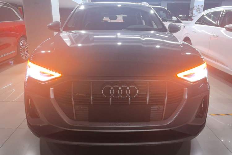 Used Audi e-tron 2021 50 quattro Luxury Edition
