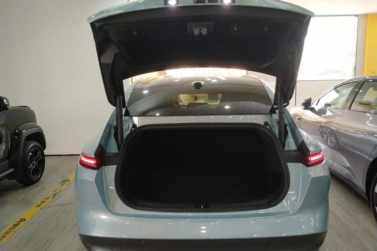 Used Nio ET5 2022 75 kWh