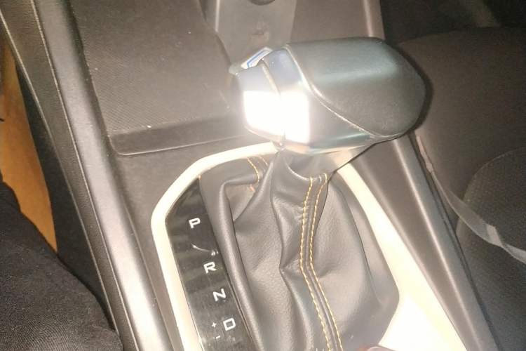 Used Dongfeng Aeolus Yixuan 2023 1.5L Automatic Glory Edition
