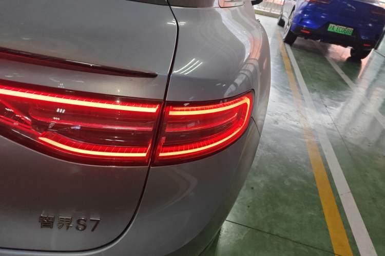 Used Hima Luxeed S7 2024 Max RS
