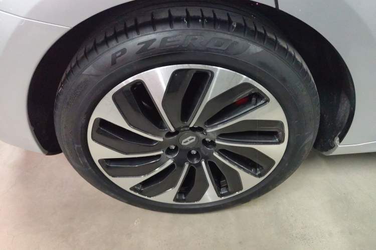 Used Hima AITO M5 2022 Extended-Range Four-Wheel Drive Ultimate Edition
