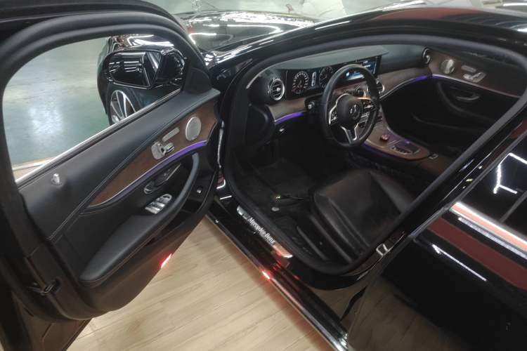 Used Mercedes-Benz E-Class 2019 E 300 L Stylish Model