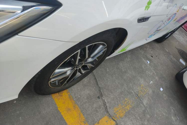 Used BYD Qin PLUS 2021 DM-i 55KM Flagship Model

