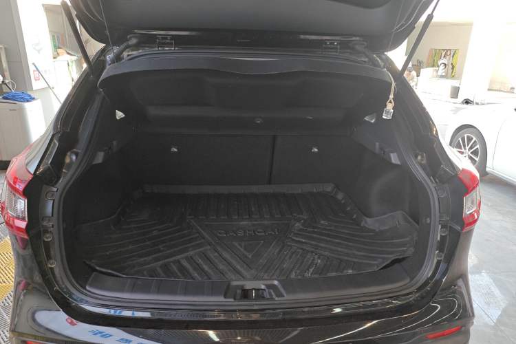 Used Nissan Qashqai 2022 2.0L CVT XV Premier Luxury Edition
