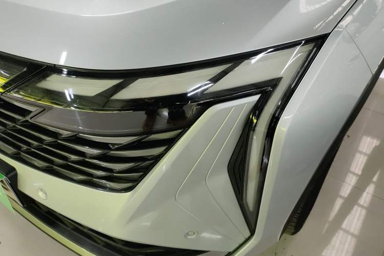 Used Geely Auto FX11 2023 1.5TD DCT Prestige Edition
