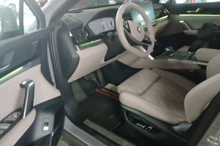 Used BYD Tang New Energy 2025 DM-i 115KM Cloud Ride Flagship Model