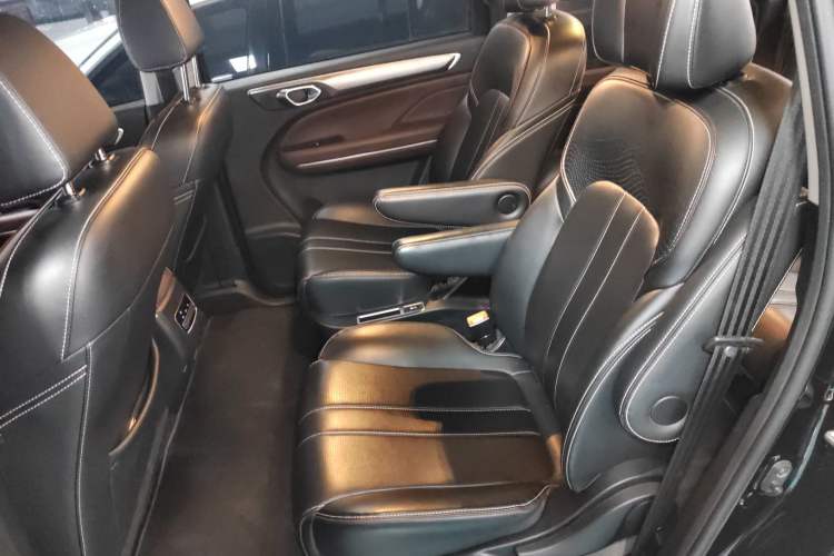 Used GAC Trumpchi M6 2023 PRO 270T DCT Luxury Edition
