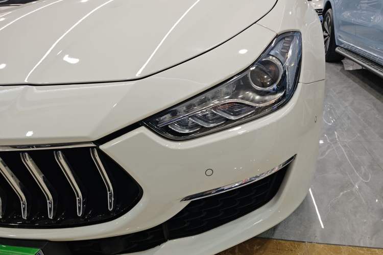 Used Maserati Ghibli 2022 2.0T GT Sharp Edition
