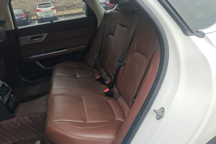 Used Jaguar XFL 2020 XFL 2.0T P250 Four-Wheel Drive Luxury Edition