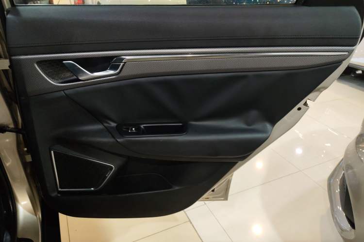 Used Geely Auto Emgrand GS 2016 Sports Edition 1.8L Manual LingShang Model
