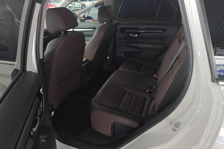 Used Honda CR-V 2023 240TURBO Two-Wheel Drive Deluxe Edition 7 Seats
