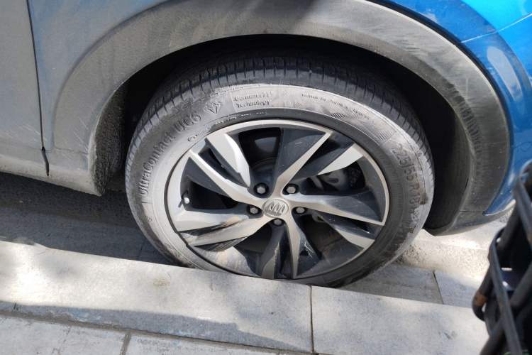 Used Buick Encore PLUS 2023 Smart Fun Edition
