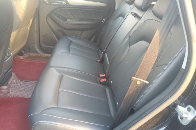 Used Roewe RX5 2016 20T Two-Wheel Drive Automatic Flagship Edition
