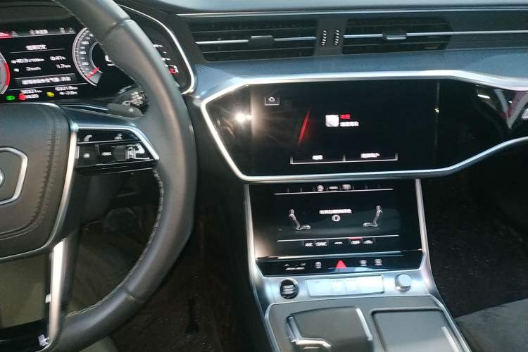 Used Audi A6L 2023 40 TFSI Luxury Dynamic Model
