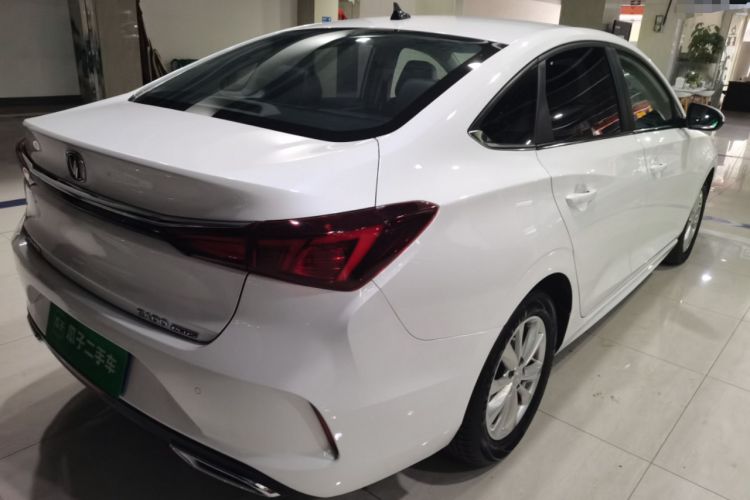 Used Changan Eado 2022 PLUS 1.6L GDI CVT Elite Model
