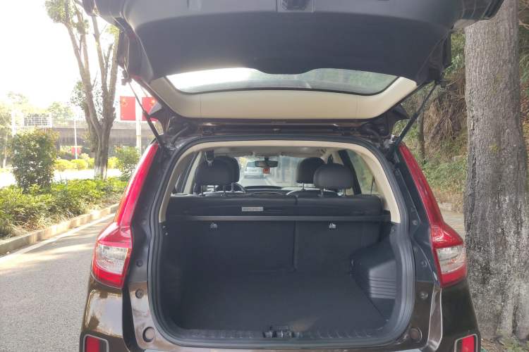 Used Geely Auto Vision X6 2016 1.3T CVT Luxury Model
