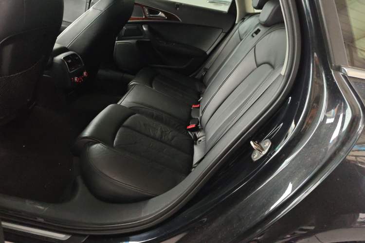 Used Audi A6L 2015 30 FSI Millionth Anniversary Comfort Model
