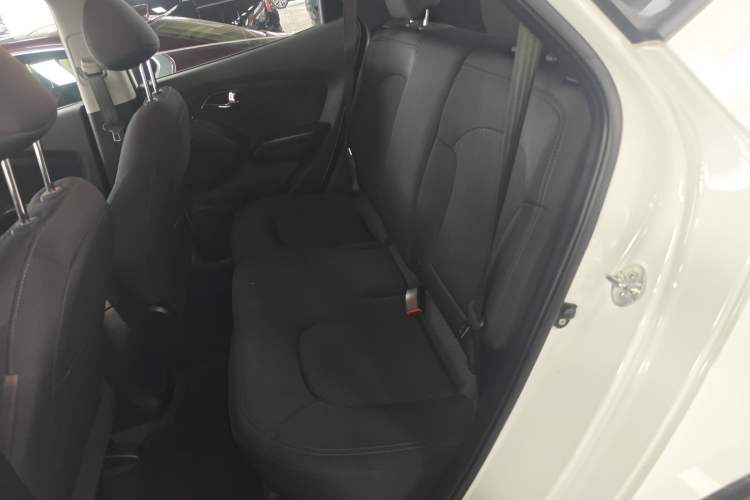 Used Hyundai ix35 2013 2.0L Automatic 2WD Comfort GL China IV Standard
