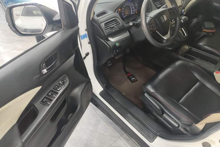 Used Honda CR-V 2016 2.0L Two-Wheel Drive Classic Edition
