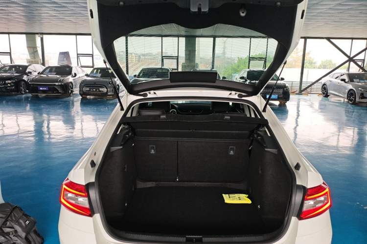 Used Skoda Octavia 2020 TSI230 DSG SmartDrive Luxury Edition