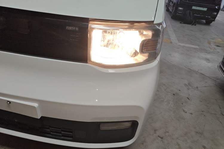 Used Wuling Hongguang MINIEV 2020 Zizai Version Lithium-NMC
