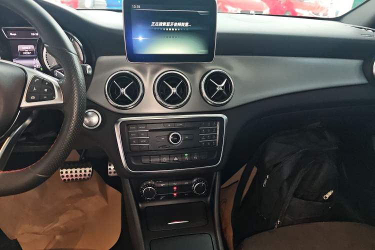 Used Mercedes-Benz CLA 2015 CLA 220 4MATIC
