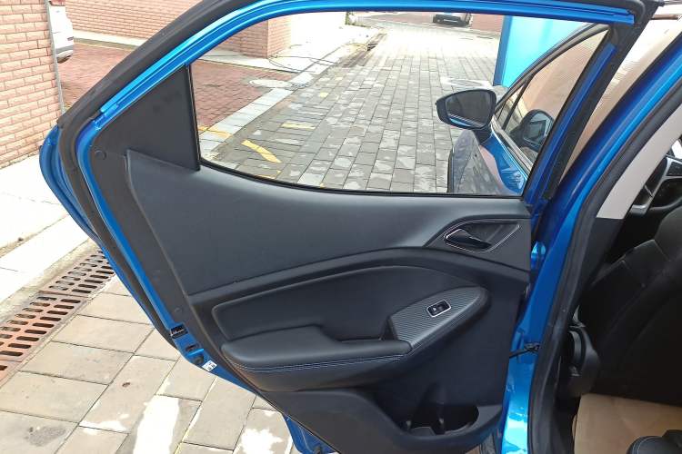 Used BYD Yuan New Energy 2018 EV360 Smart Connect Cool Edition
