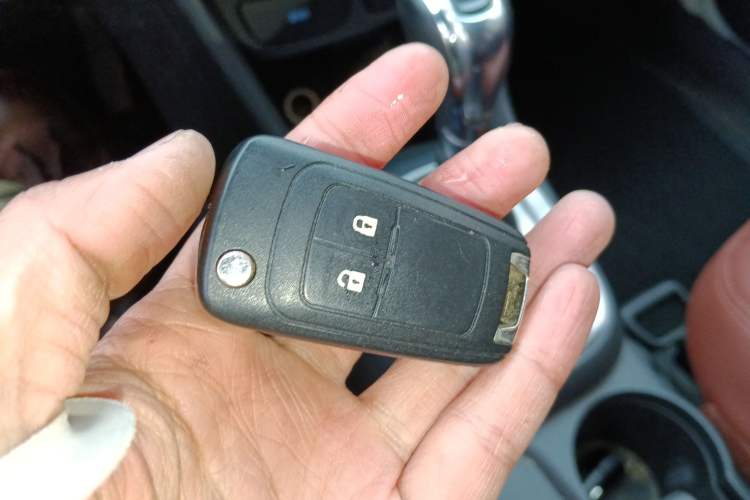 Used Buick Encore 2015 1.4T Automatic Two-Wheel Drive Urban Elite Version