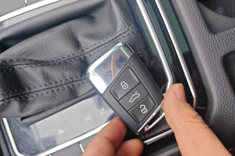 Used Volkswagen Magotan 2020 330TSI DSG Luxury Edition
