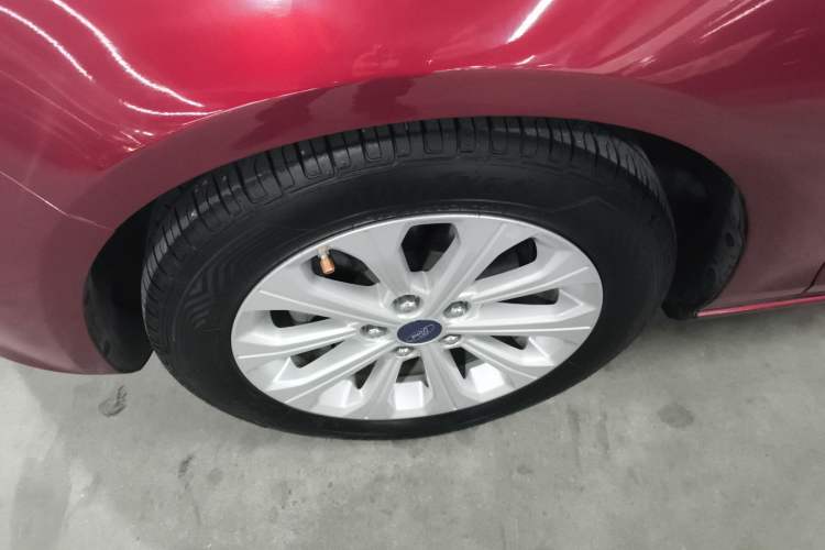 Used Ford Escort 2017 Happiness Edition 1.5L Automatic Fashion Version
