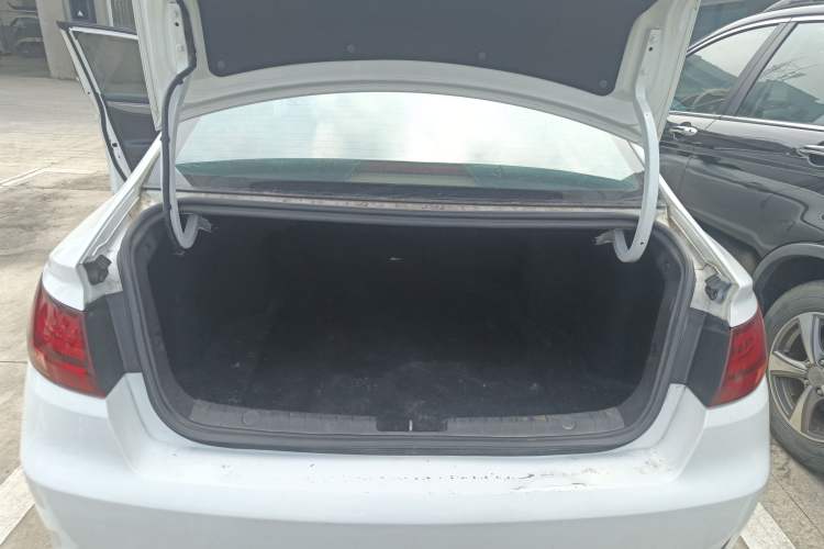 Used Geely Auto Emgrand GL 2020 1.4T Manual Asian Games Edition