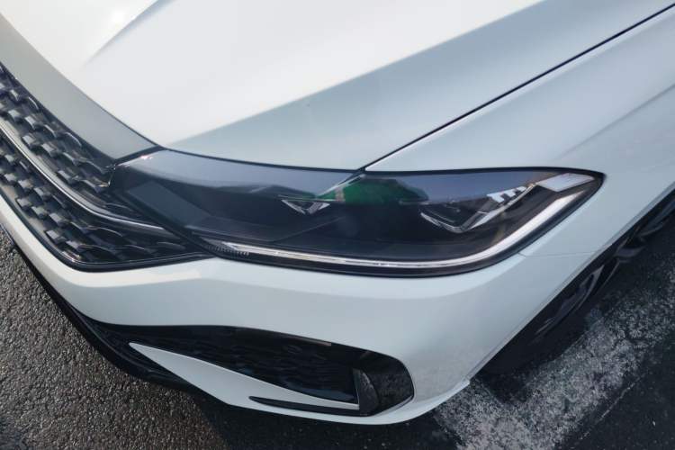 Used Volkswagen Lavida 2024 300TSI DSG Starry Sky Leading Edition
