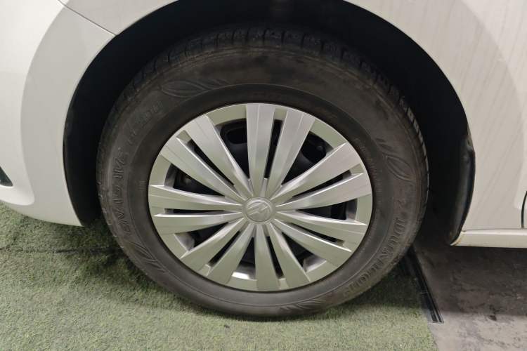 Used Volkswagen Santana 2016 1.6L Automatic Fashion Edition