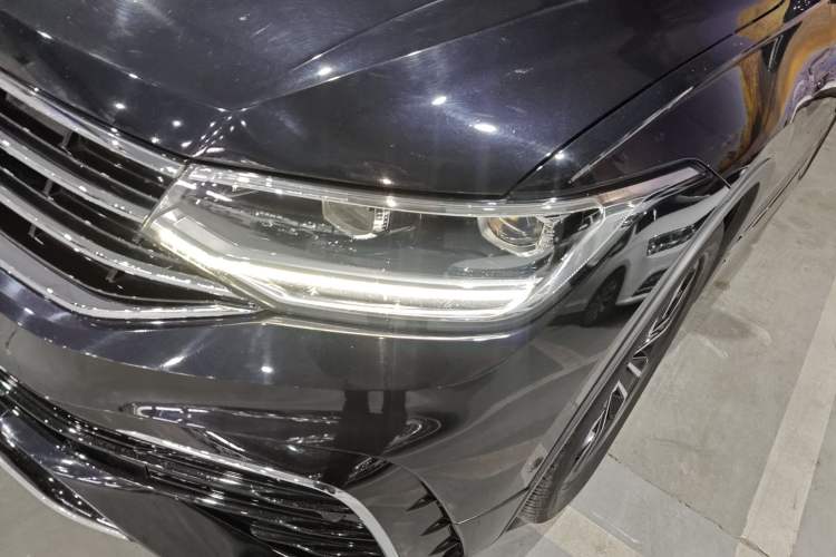 Used Volkswagen Tiguan L 2022 330TSI Automatic Two-Wheel Drive R-Line Enhanced Edition
